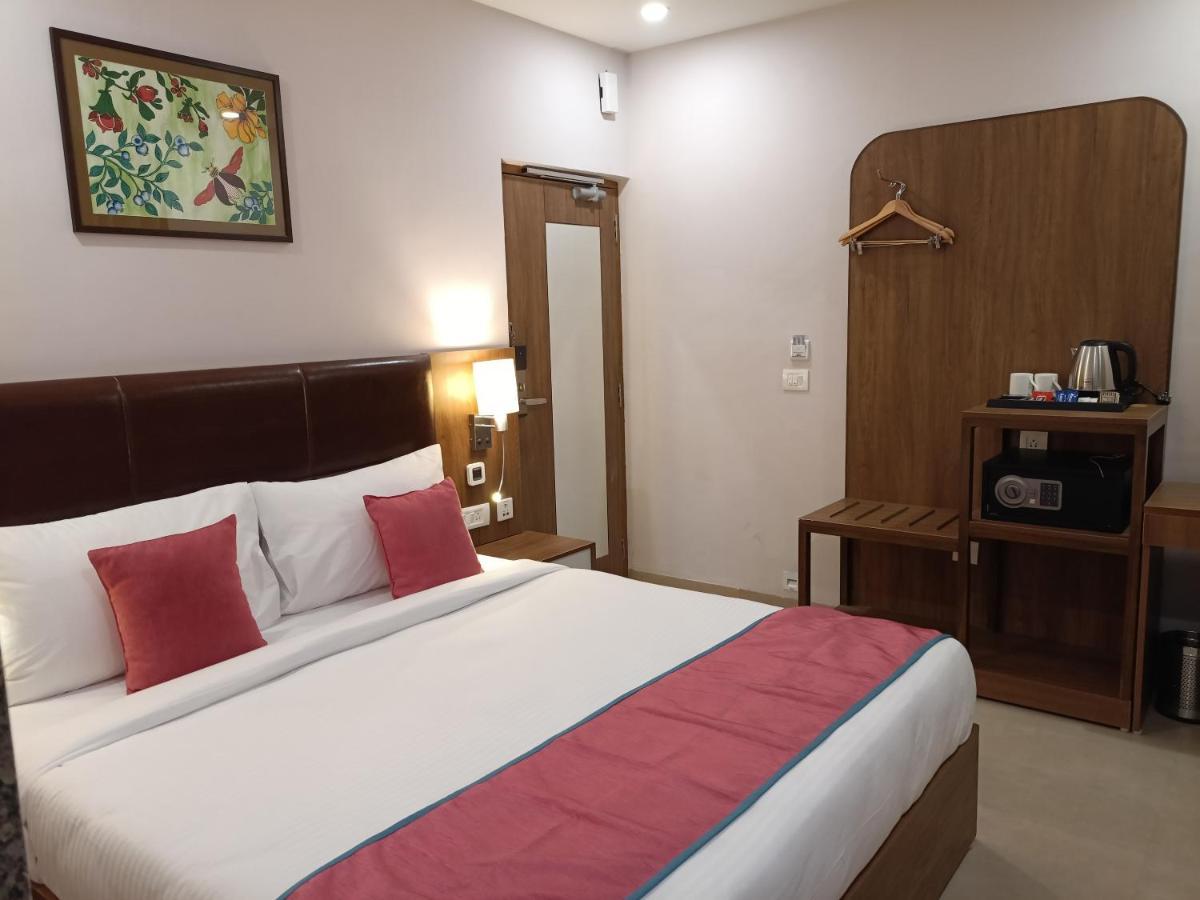 The Beacon Hotel Vadodara Luaran gambar