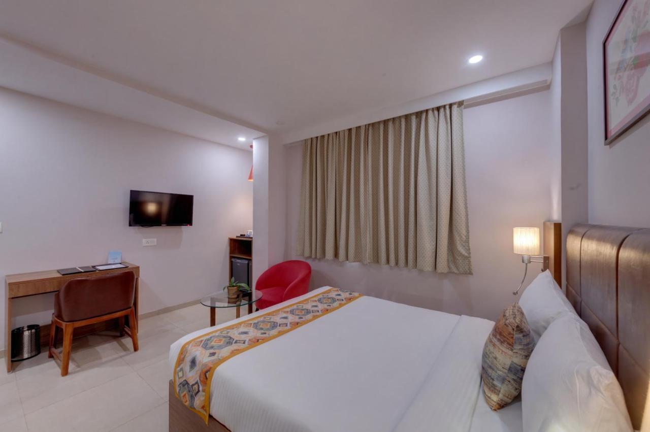 The Beacon Hotel Vadodara Luaran gambar
